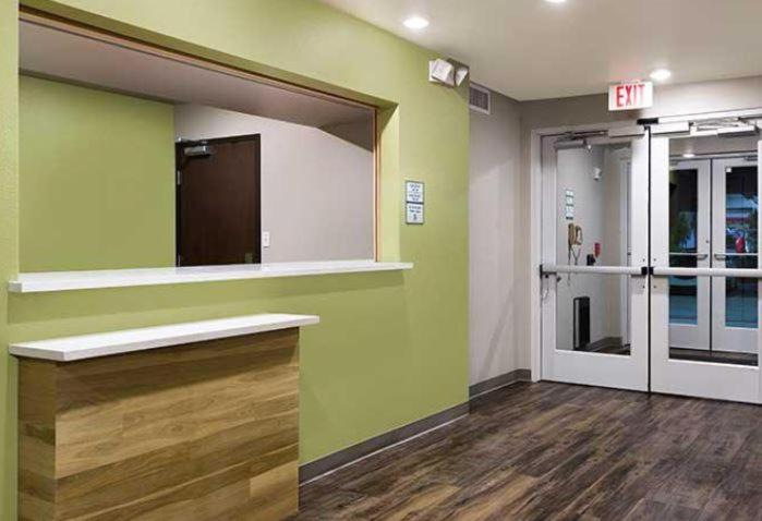 فندق Woodspring Suites Littleton South Denver