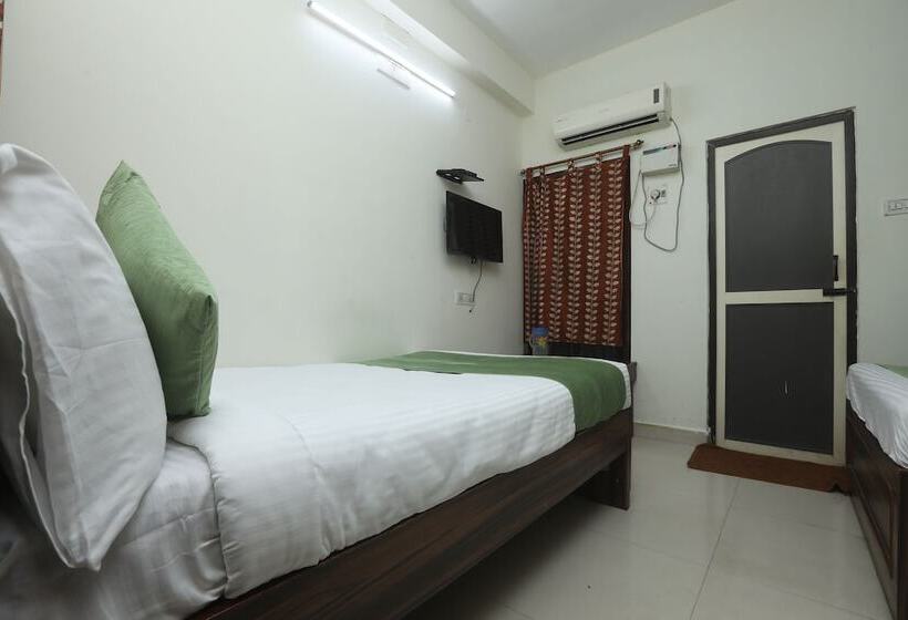 Отель Zidan Residency