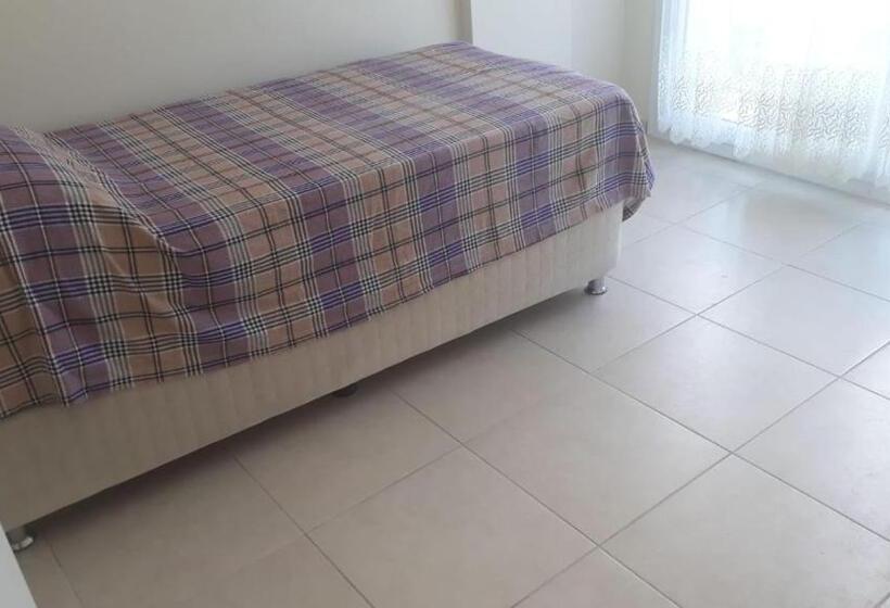 Krali̇yet Konaklari