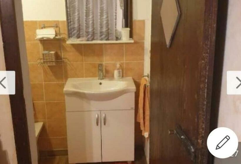 La Casina Di Caprese