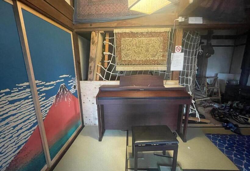 ペンション ゲストハウス餓鬼大将