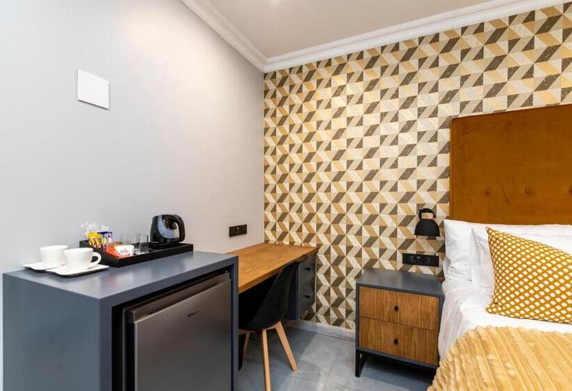 پانسیون 5th On Preston Guest House