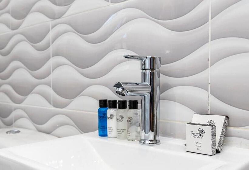 膳宿费 5th On Preston Guest House