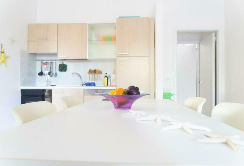 Пансион Casetta Leo Con Camera Matrimoniale E Ingresso Privato In Spiaggia