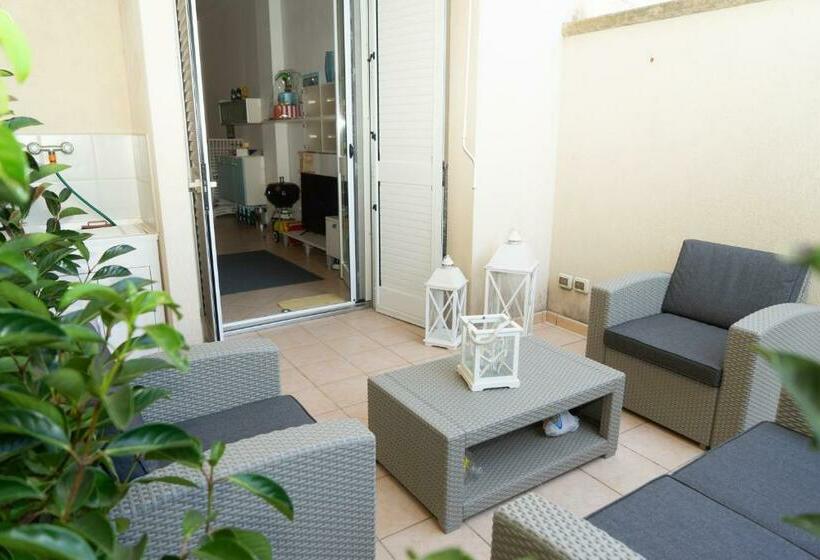 Пансион Casetta Leo Con Camera Matrimoniale E Ingresso Privato In Spiaggia