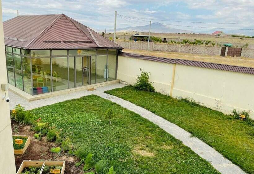 بنسيون Green Training Center