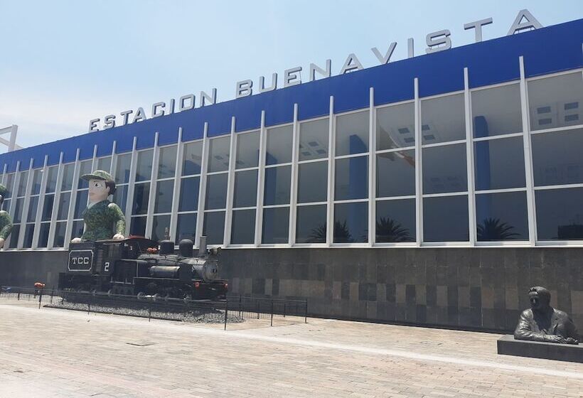 پانسیون Hostal Emperador