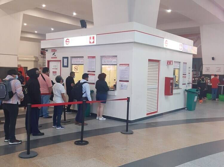 پانسیون Hostal Emperador