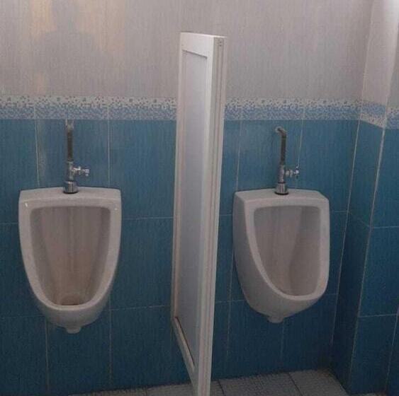 پانسیون Hostal Emperador