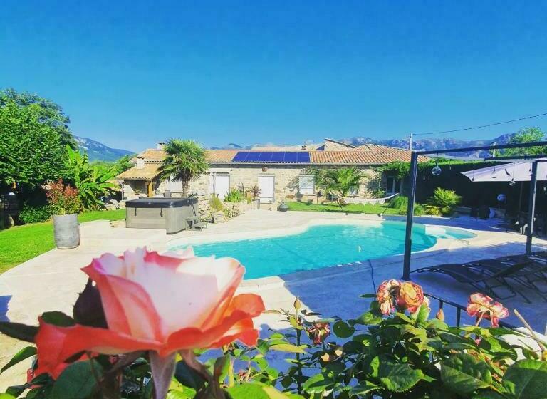 פנסיון La Babounette