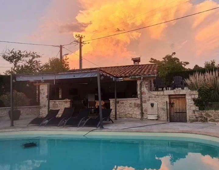 פנסיון La Babounette