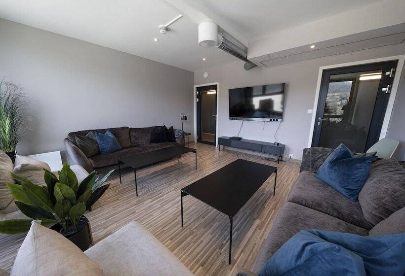 پانسیون Modern Rooms In Notodden