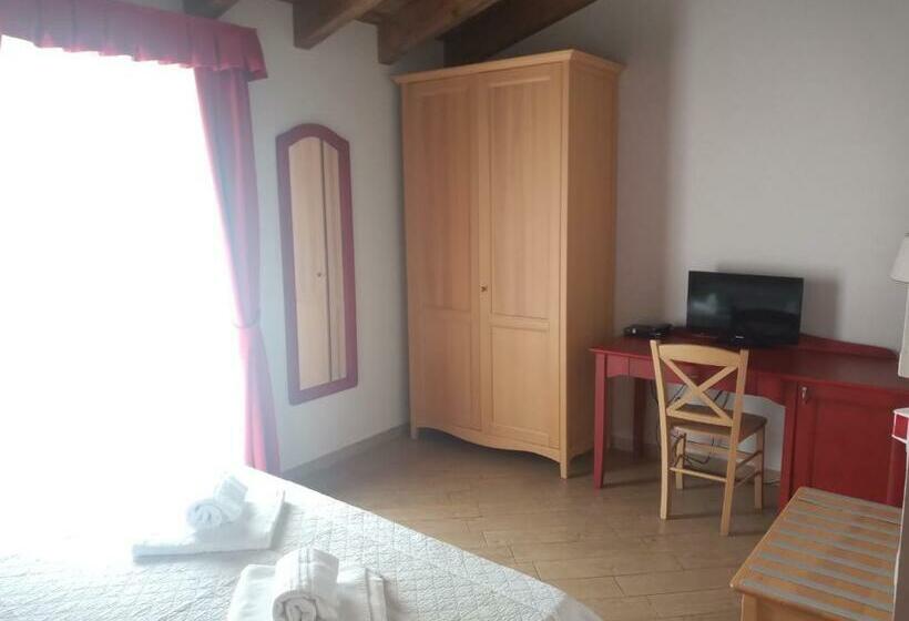 פנסיון Rosa Dei Venti