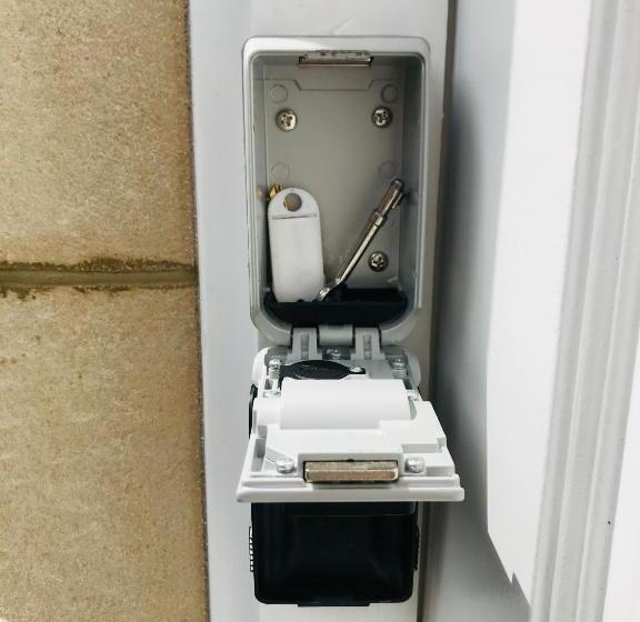 פנסיון Stunning Super King, Close To Beach, Shared Bathroom