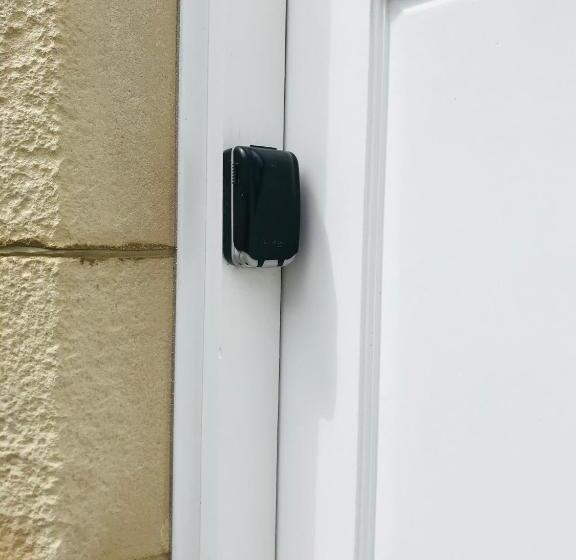 פנסיון Stunning Super King, Close To Beach, Shared Bathroom