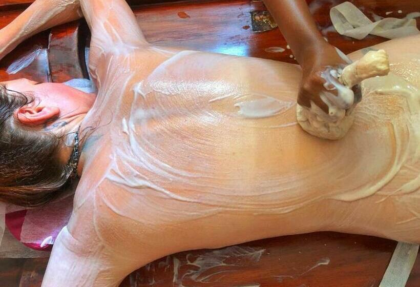 Vajra Ayurveda And Yoga Retreat