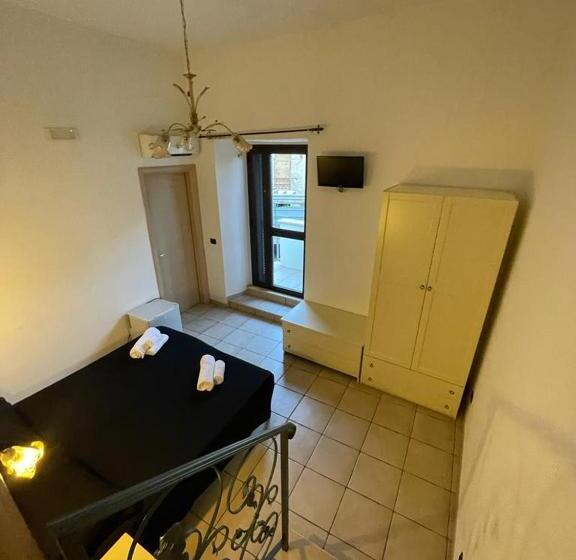 تختخواب و صبحانه Oz House