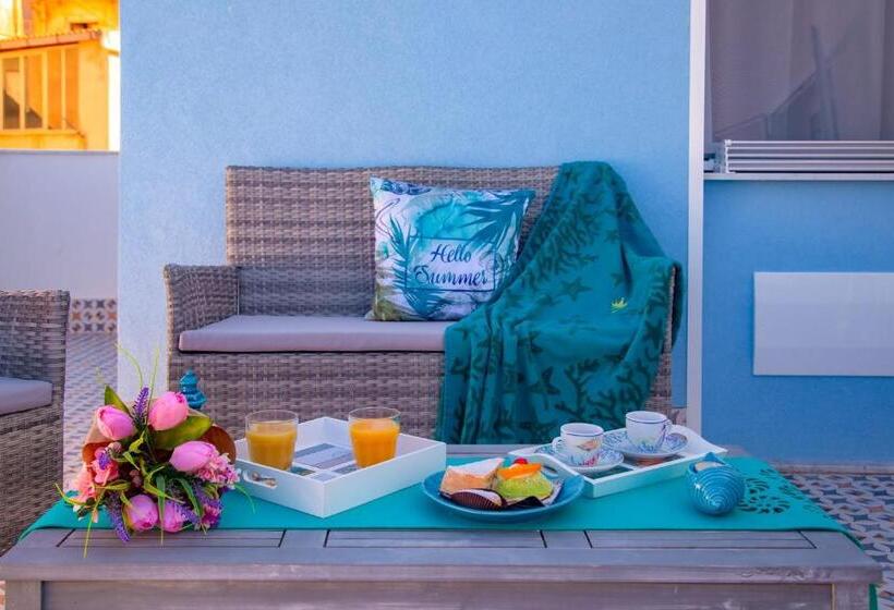 تختخواب و صبحانه Vittoria Luxury Rooms