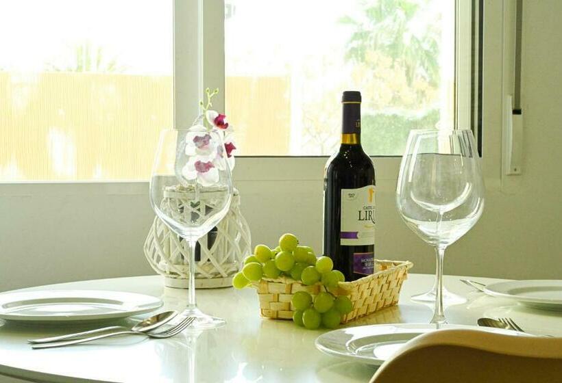 Apartamento Buganvilla Denia