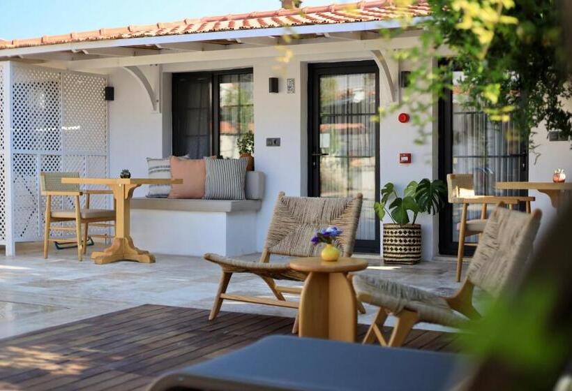 فندق Caliza Alaçatı