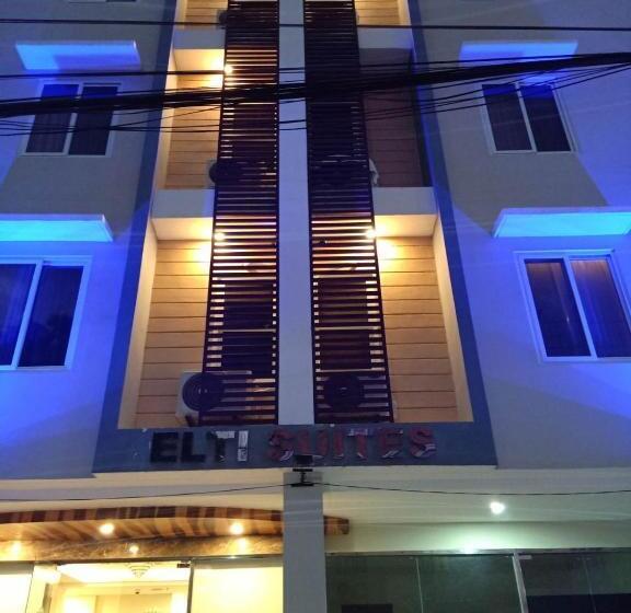 בית מלון כפרי Elti Suites By Bluebookers