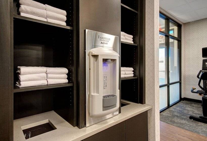 ホテル Fairfield Inn & Suites Lancaster Palmdale