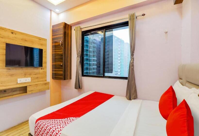 Отель Pop 91819 Heritage Room