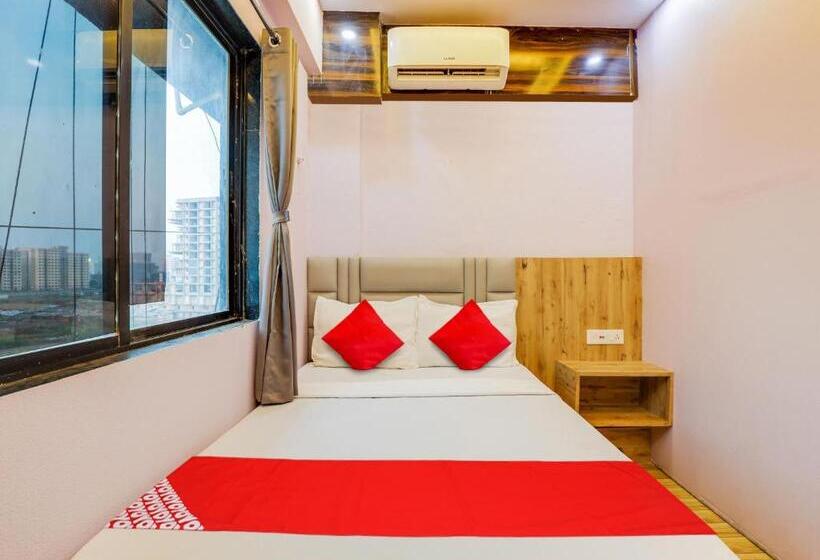 Отель Pop 91819 Heritage Room