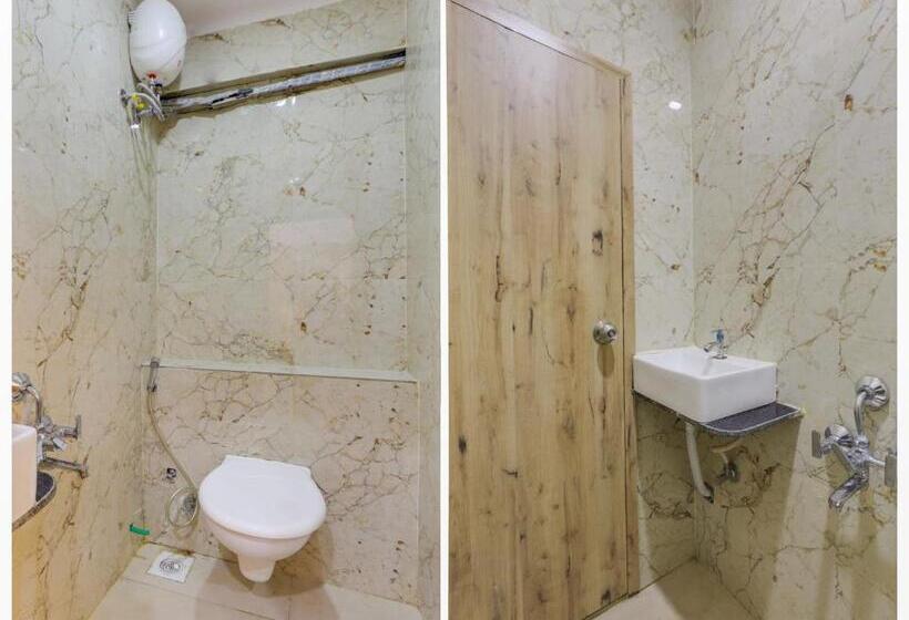 Отель Pop 91819 Heritage Room