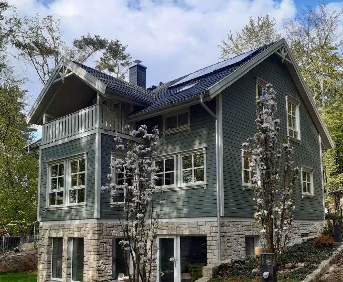 Moderne Wohnung Im Skandinavischen Stil Am Waldrand