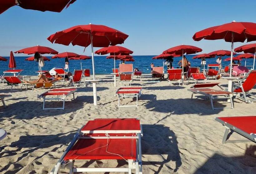 Nina S House 1 A 300 Metri Dal Mare