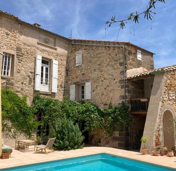 Пансион Chambres D Hôtes La Tour D Aspiran