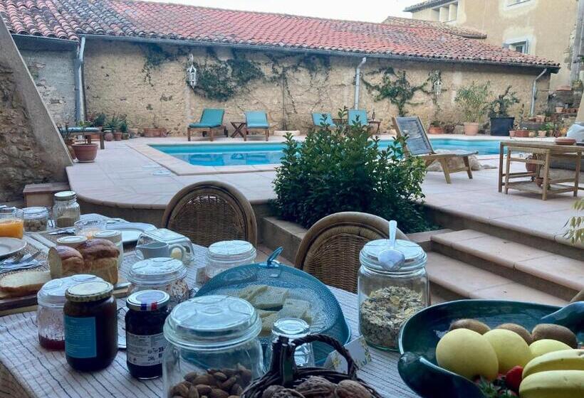 Пансион Chambres D Hôtes La Tour D Aspiran