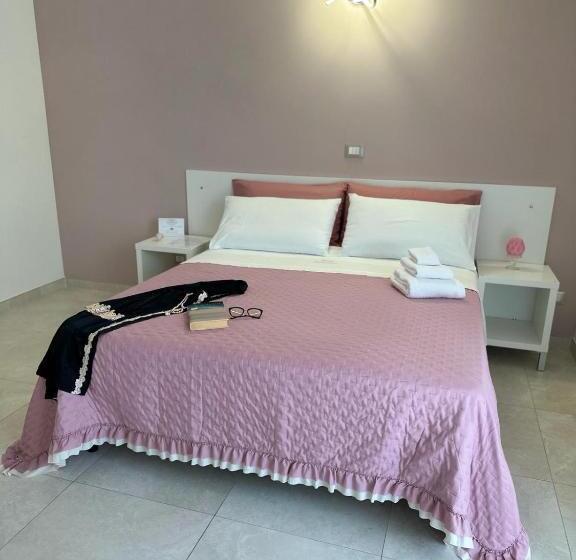 ペンション Perla Saracena