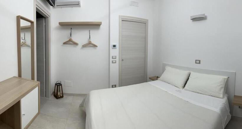 ペンション Perla Saracena