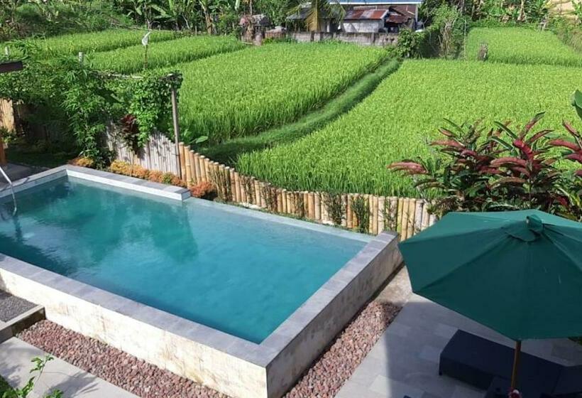 بنسيون Room In Villa Villa Warung Aromachampuhan