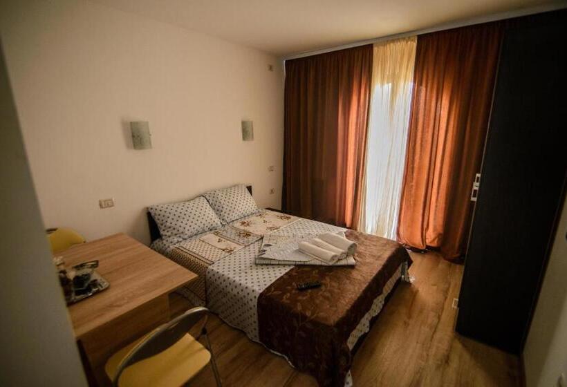 Пансион Vila Onasis