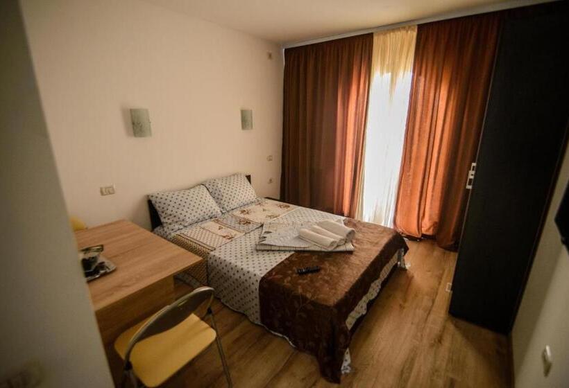 Пансион Vila Onasis