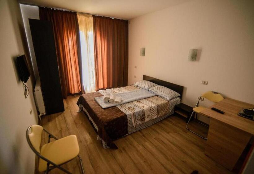 Пансион Vila Onasis