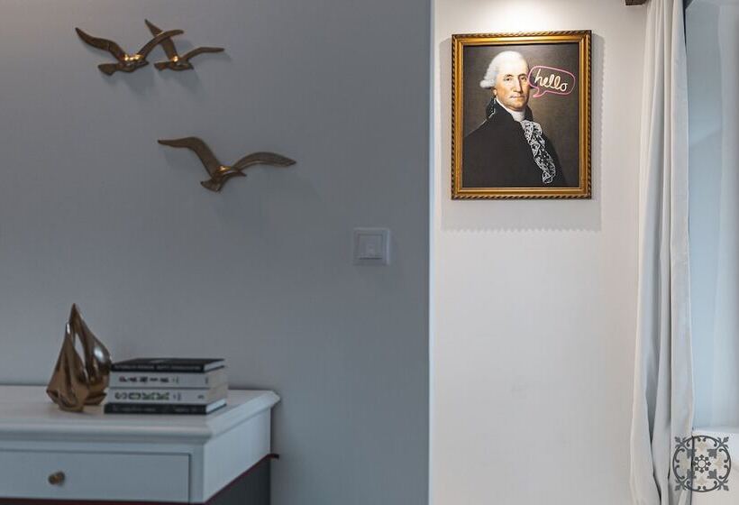 Пансион Villa Chez Les Amis   Adults Only