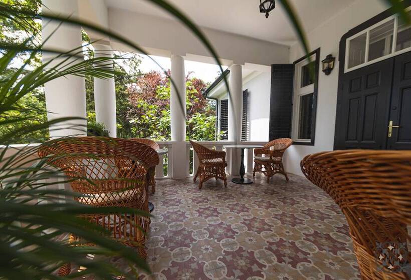 Пансион Villa Chez Les Amis   Adults Only