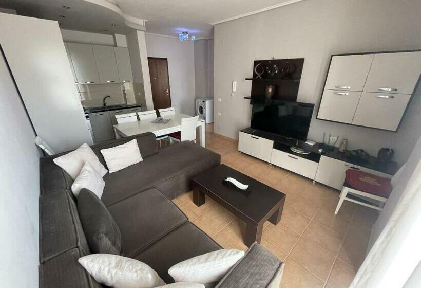 Private Furnished Cosy Apartment In Vlora