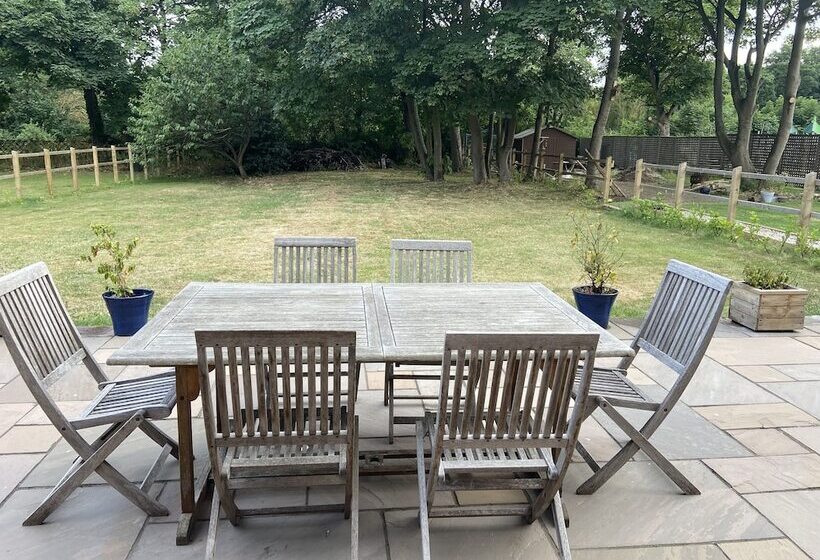 Red Barns Bed & Breakfast