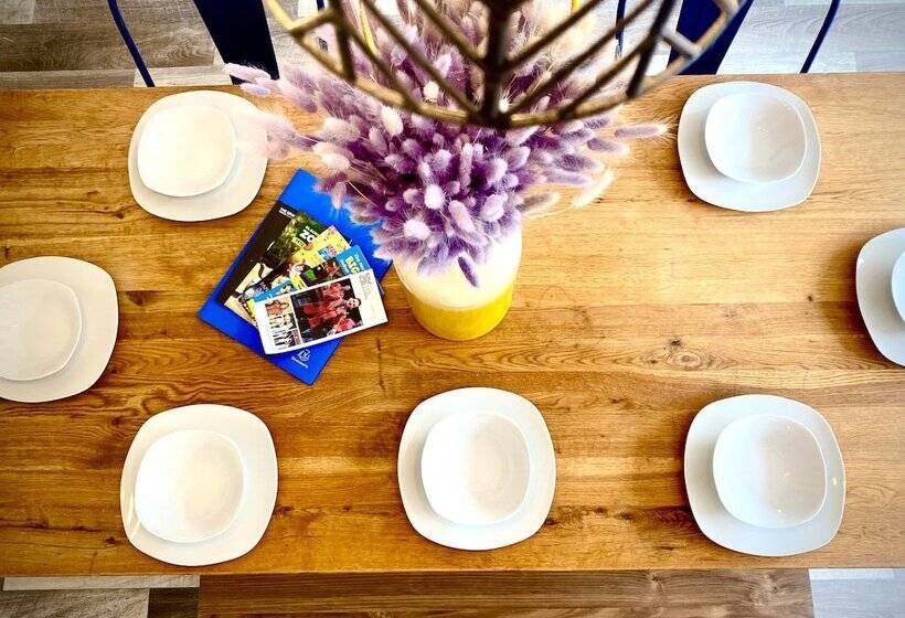 Remarkable 3 Bed Hot Tub House In Blackpool