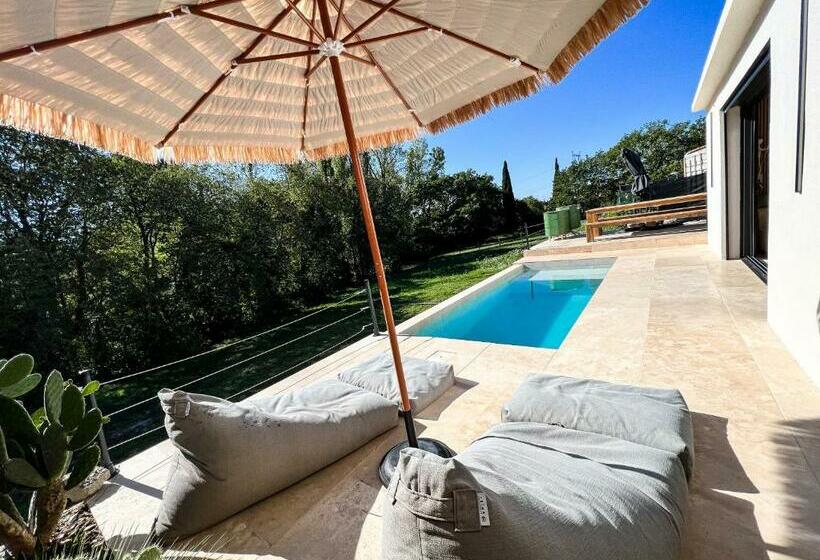 Villa De La K