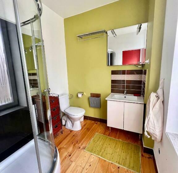 Agréable Maison De Ville Cosy De 122m² + Extérieur