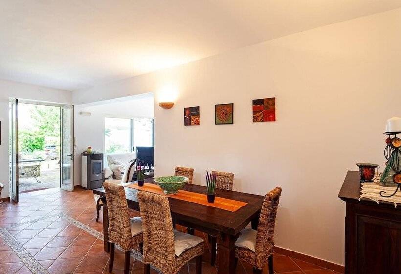 Amore Rentals   Villa The Stone On The Sea