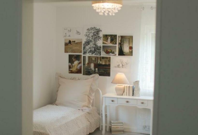 Apartments Cassel   Mit Smart Tv Und Parkplätzen   Für Singles, Paare, Familien Und Gruppen