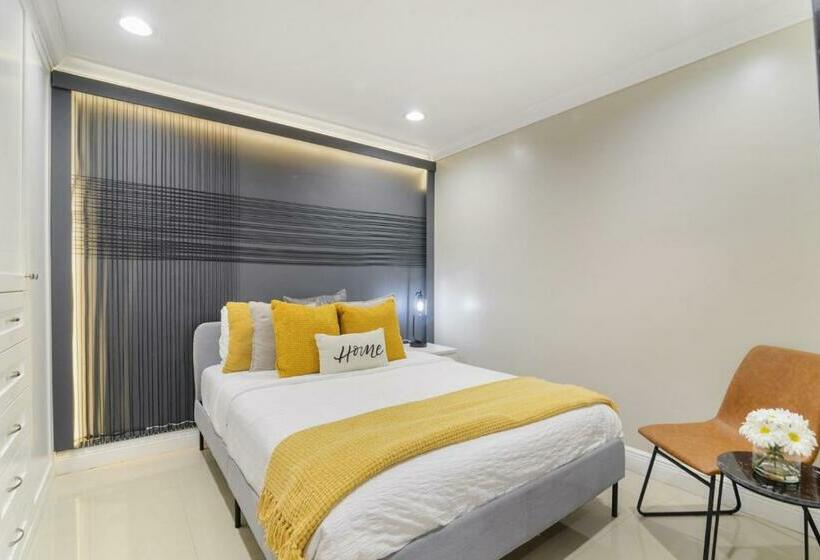 Oasis With Pool Spa Games 5br L21