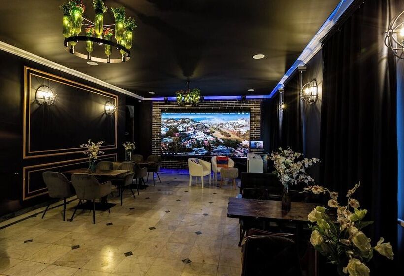 민박 La Casa Hotel Yerevan